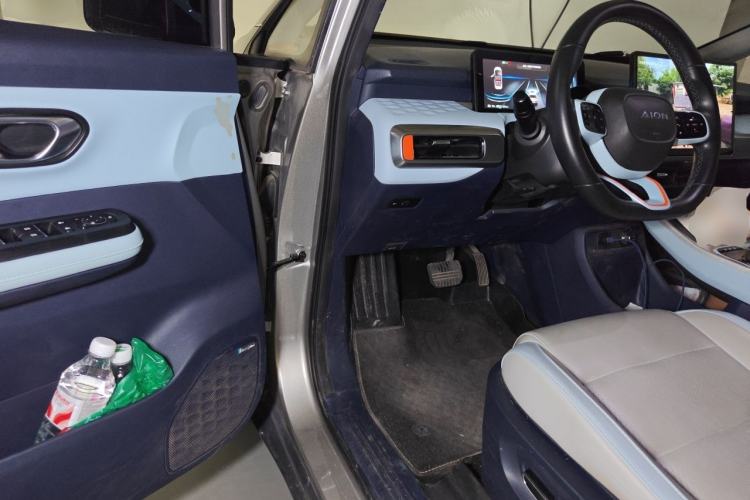 Used AION Y 2021 80 Enjoyment Tech Edition Driver Seat