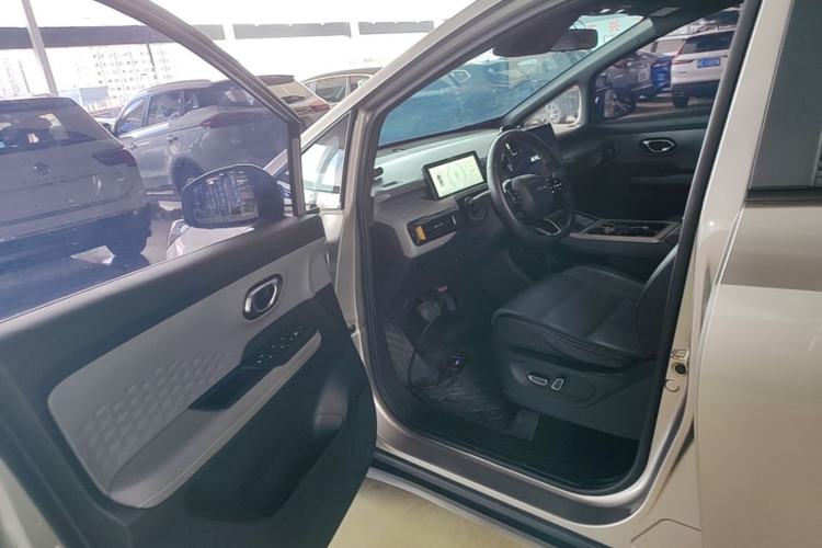 Used AION Y 2021 70 Tech Vitality Edition Driver Seat