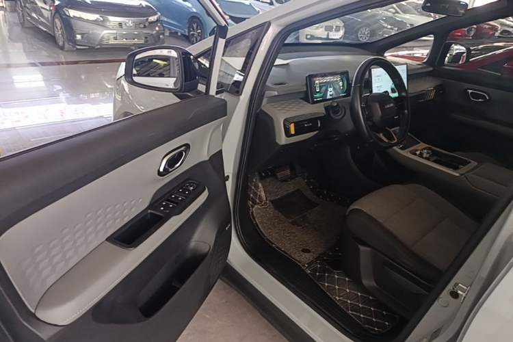 Used AION Y 2021 70 Enjoy Vitality Edition Driver Seat