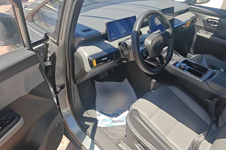 Used AION Y 2021 70 Enjoyment Tech Edition Driver Seat
