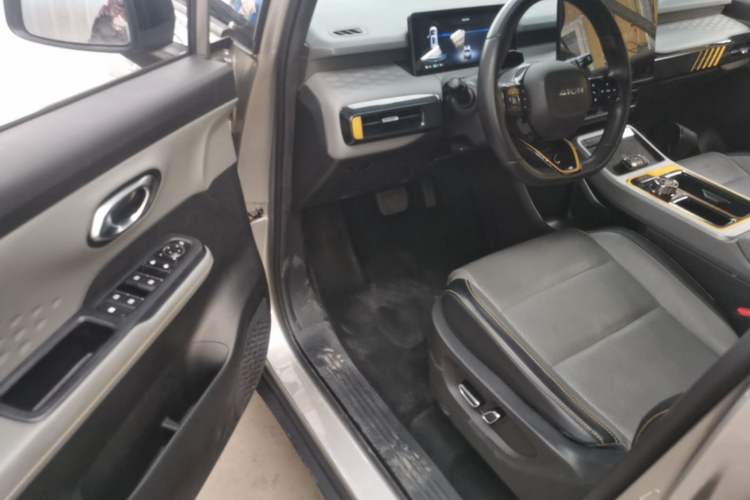 Used AION Y 2021 70 Tech Vitality Edition Driver Seat