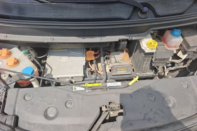 Used AION Y 2021 70 Intelligent Dynamic Edition Engine Bay