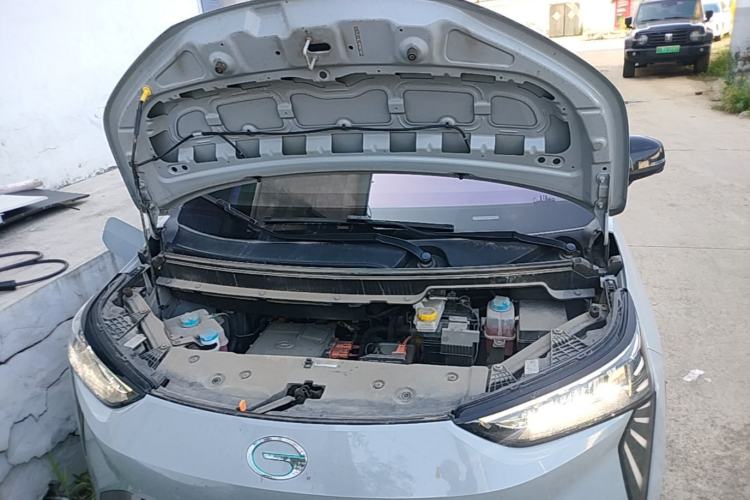 Used AION Y 2021 70 Intelligent Edition Engine Bay