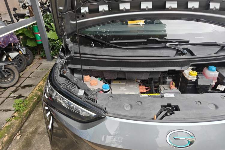 Used AION Y 2021 70 Intelligent Dynamic Edition Engine Bay Right