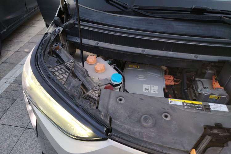 Used AION Y 2021 70 Tech Vitality Edition Engine Bay Right