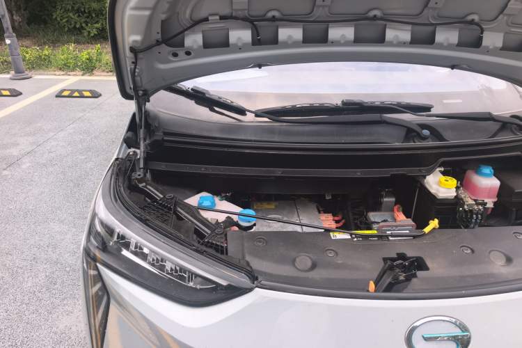 Used AION Y 2021 70 Enjoyment Tech Edition Engine Bay Right