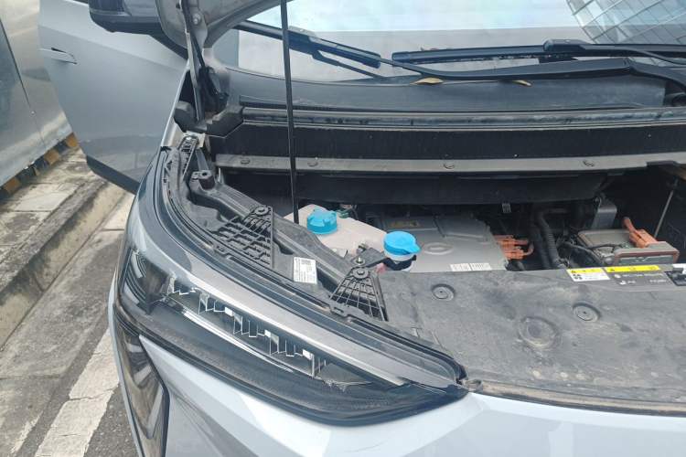 Used AION Y 2021 70 Intelligent Edition Engine Bay Right