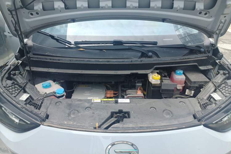 Used AION Y 2021 70 Intelligent Edition Engine Bay