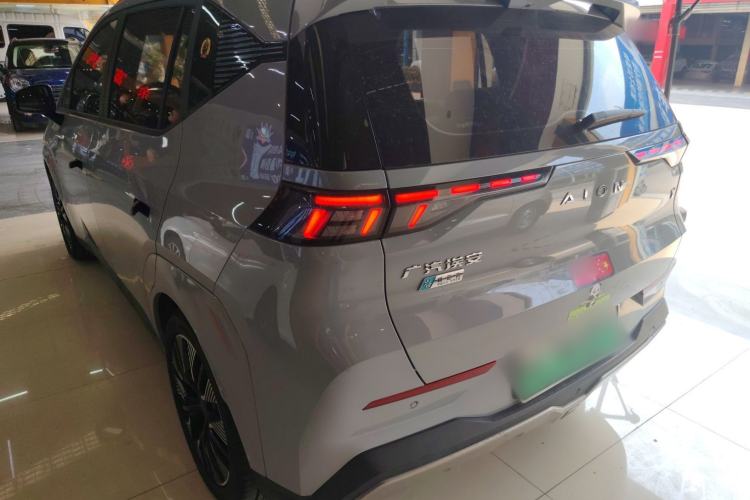 Used AION Y 2021 70 Tech Vitality Edition Exterior 2