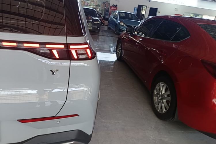 Used AION Y 2021 70 Enjoy Vitality Edition Exterior 3