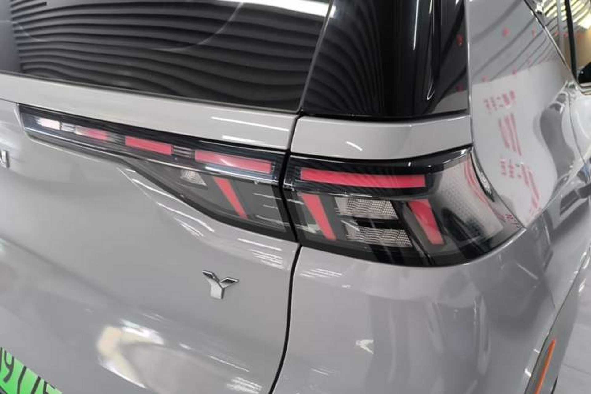 Used AION Y 2021 70 Intelligent Dynamic Edition Exterior 3