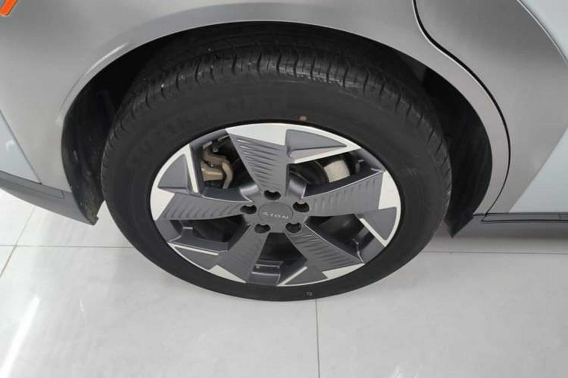 Used AION Y 2021 70 Intelligent Dynamic Edition Exterior 5