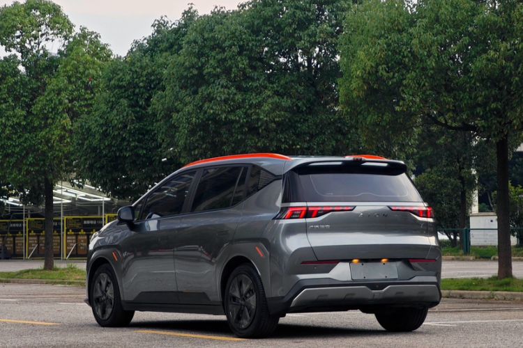 Used AION Y 2021 60 Enjoy Edition Exterior 8