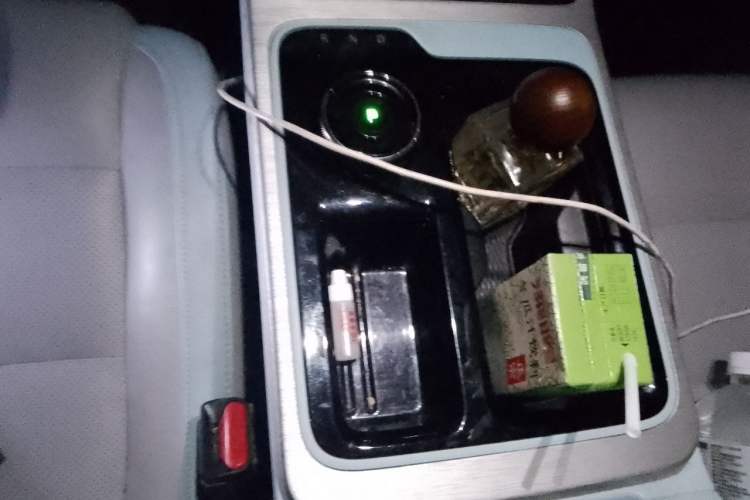 Used AION Y 2021 80 Enjoyment Tech Edition Gear Lever