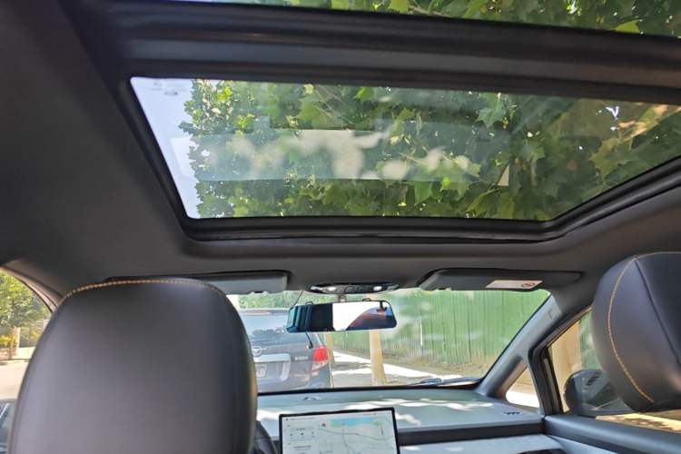 Used AION Y 2021 70 Intelligent Edition Headliner