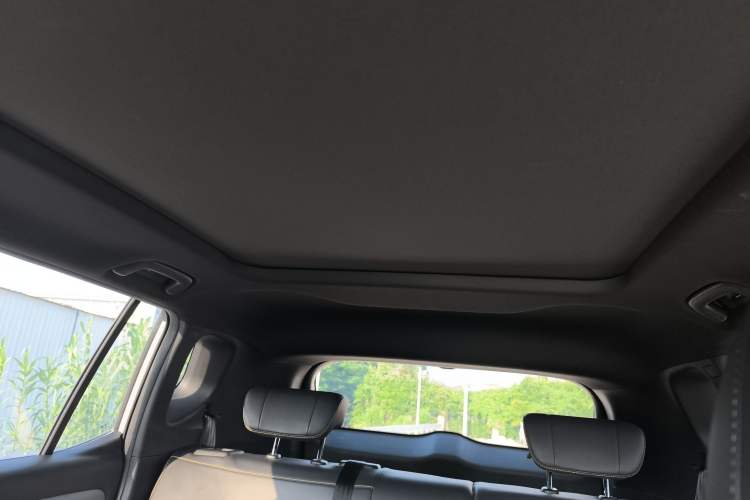 Used AION Y 2021 70 Intelligent Dynamic Edition Headliner