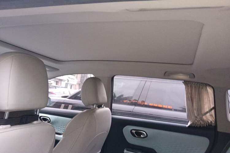 Used AION Y 2021 70 Tech Vitality Edition Headliner