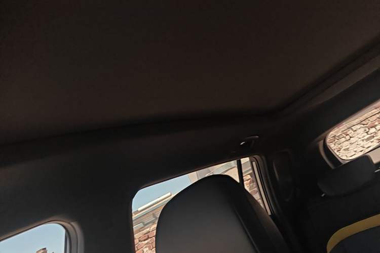 Used AION Y 2021 70 Enjoyment Tech Edition Headliner