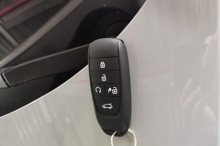 Used AION Y 2021 70 Intelligent Dynamic Edition Interior 1