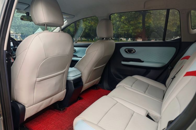 Used AION Y 2021 60 Enjoy Edition Interior 4