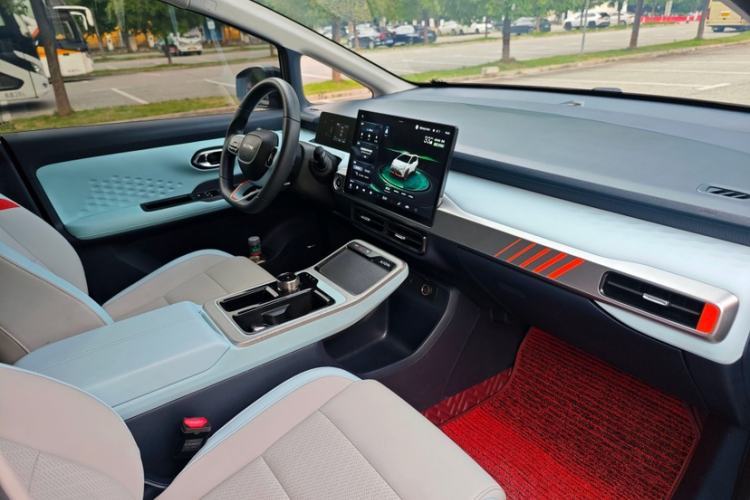 Used AION Y 2021 60 Enjoy Edition Interior 5