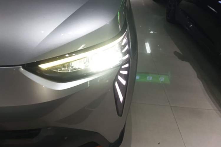 Used AION Y 2021 70 Enjoyment Tech Edition Left Front Headlight