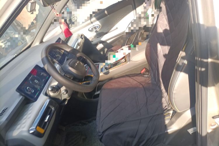 Used AION Y 2021 70 Intelligent Dynamic Edition Left Front Seat