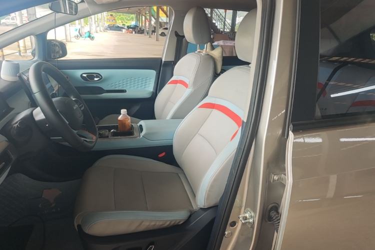 Used AION Y 2021 70 Intelligent Dynamic Edition Left Front Seat
