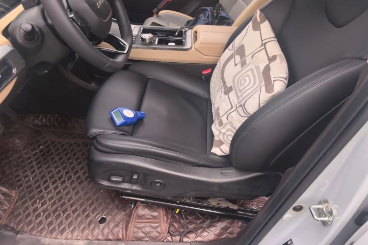 Used AION Y 2021 70 Enjoyment Tech Edition Left Front Seat