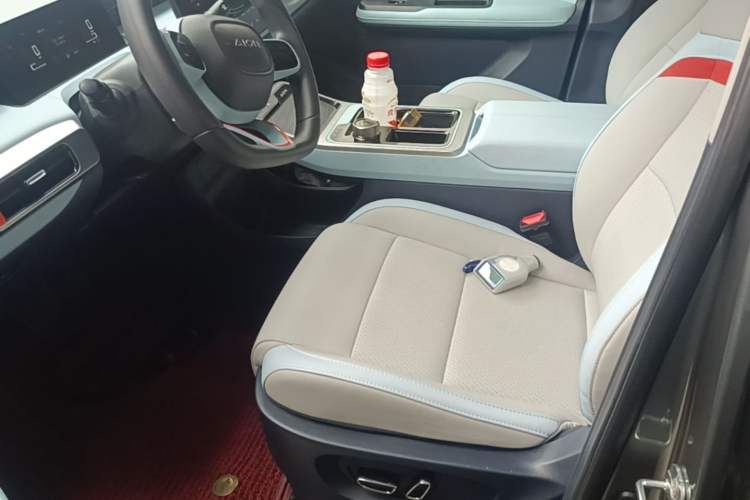 Used AION Y 2021 60 Enjoy Edition Left Front Seat