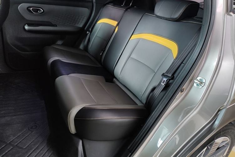 Used AION Y 2021 70 Tech Vitality Edition Left Rear Seat