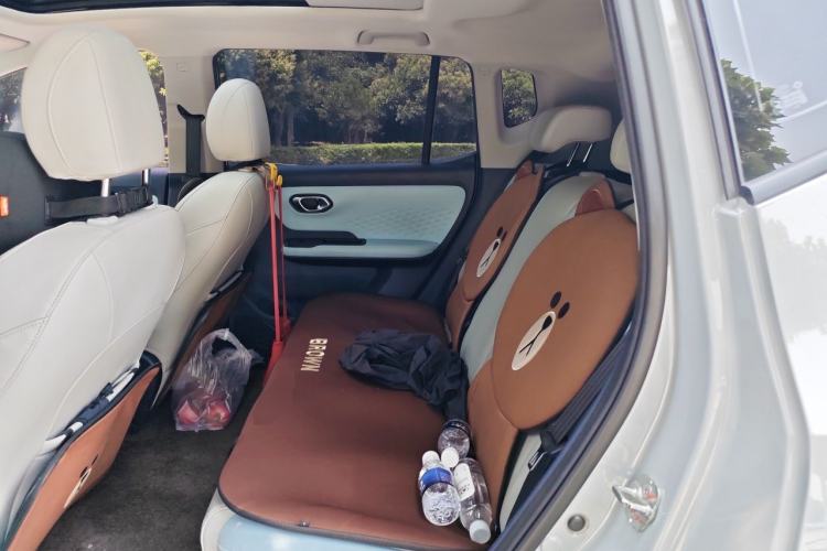 Used AION Y 2021 70 Enjoyment Tech Edition Left Rear Seat