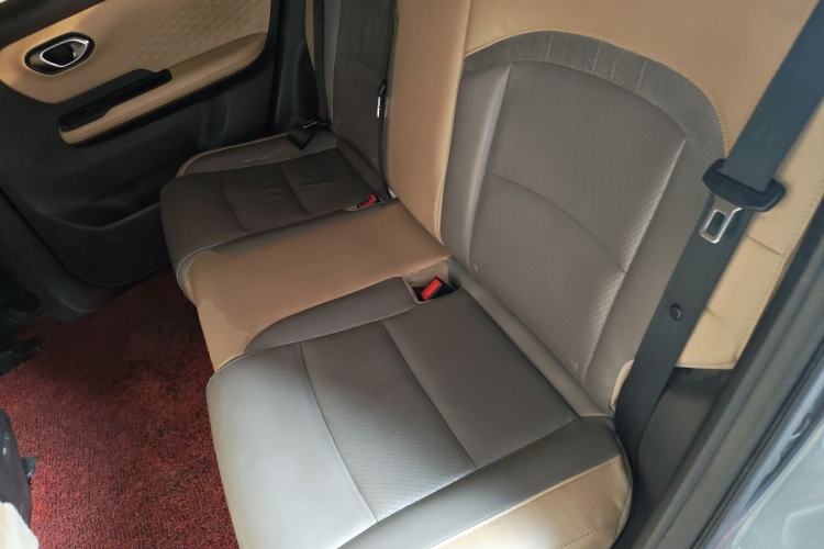 Used AION Y 2021 70 Intelligent Dynamic Edition Left Rear Seat