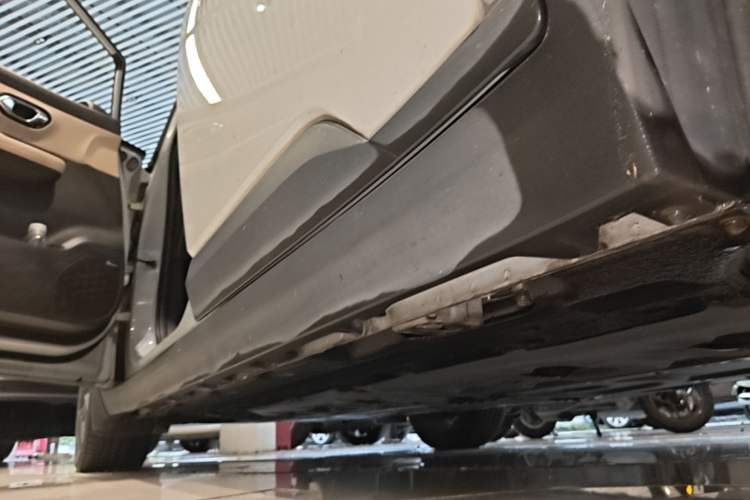 Used AION Y 2021 80 Enjoyment Tech Edition Left Side Sill