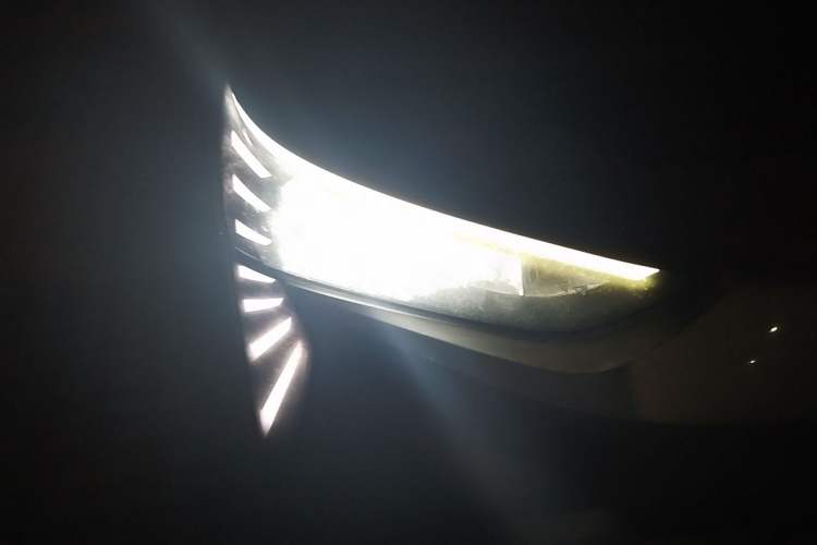 Used AION Y 2021 80 Enjoyment Tech Edition Right Front Headlight