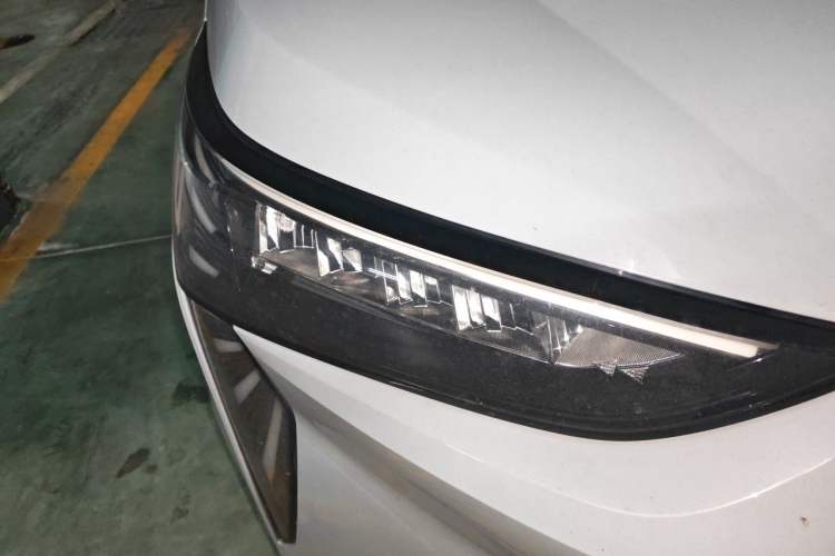 Used AION Y 2021 70 Intelligent Dynamic Edition Right Front Headlight