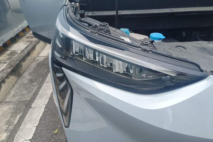 Used AION Y 2021 70 Intelligent Edition Right Front Headlight