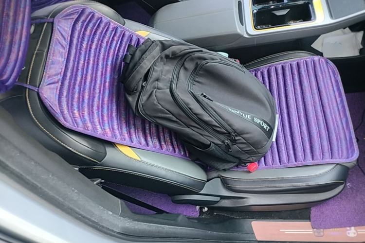 Used AION Y 2021 70 Intelligent Edition Right Front Seat