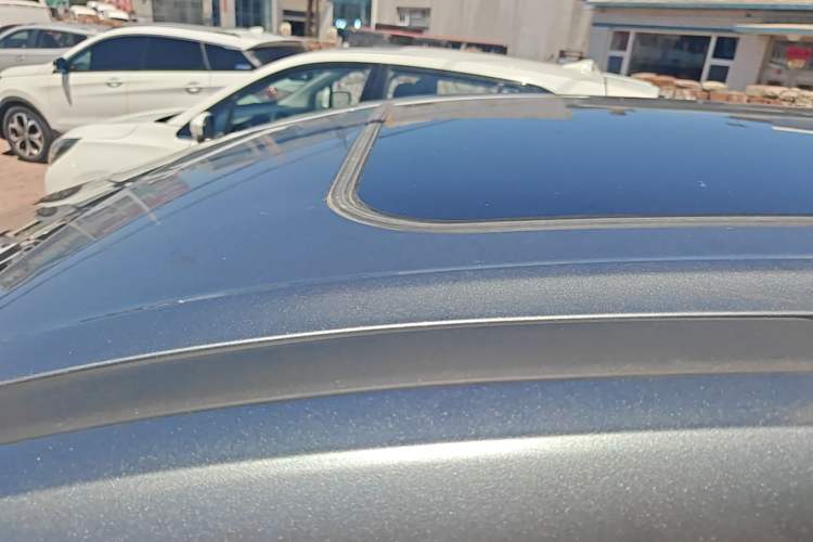 Used AION Y 2021 70 Enjoyment Tech Edition Roof