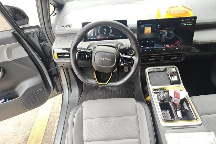 Used AION Y 2021 70 Intelligent Dynamic Edition Steering Wheel