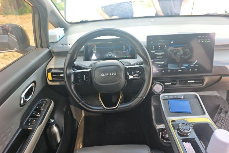Used AION Y 2021 70 Intelligent Dynamic Edition Steering Wheel