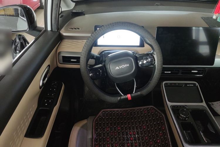 Used AION Y 2021 70 Intelligent Dynamic Edition Steering Wheel