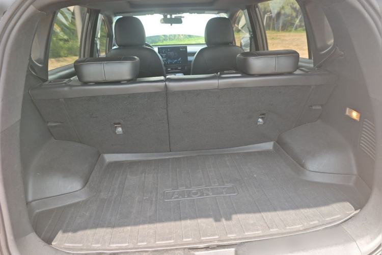 Used AION Y 2021 70 Intelligent Dynamic Edition Trunk
