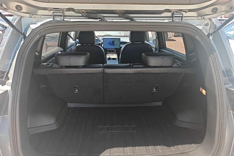 Used AION Y 2021 70 Enjoyment Tech Edition Trunk
