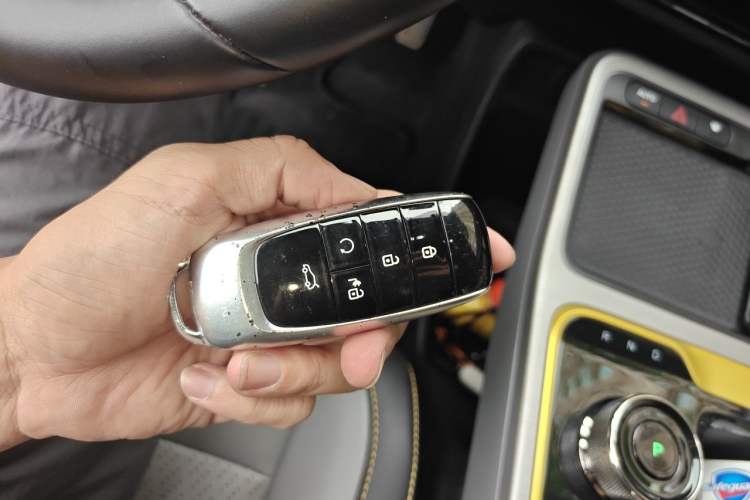 Used AION Y 2021 70 Intelligent Dynamic Edition Vehicle Key