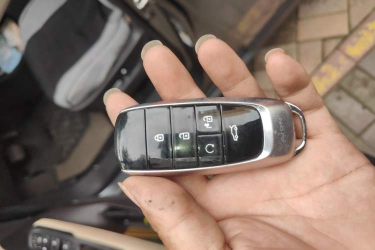 Used AION Y 2021 70 Tech Vitality Edition Vehicle Key