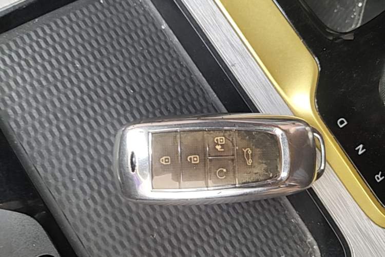 Used AION Y 2021 70 Enjoyment Tech Edition Vehicle Key
