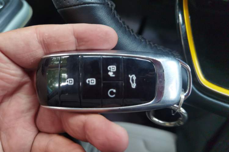 Used AION Y 2021 70 Enjoyment Tech Edition Vehicle Key