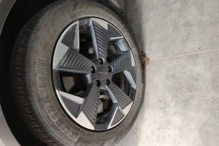 Used AION Y 2021 70 Intelligent Dynamic Edition Exterior 2