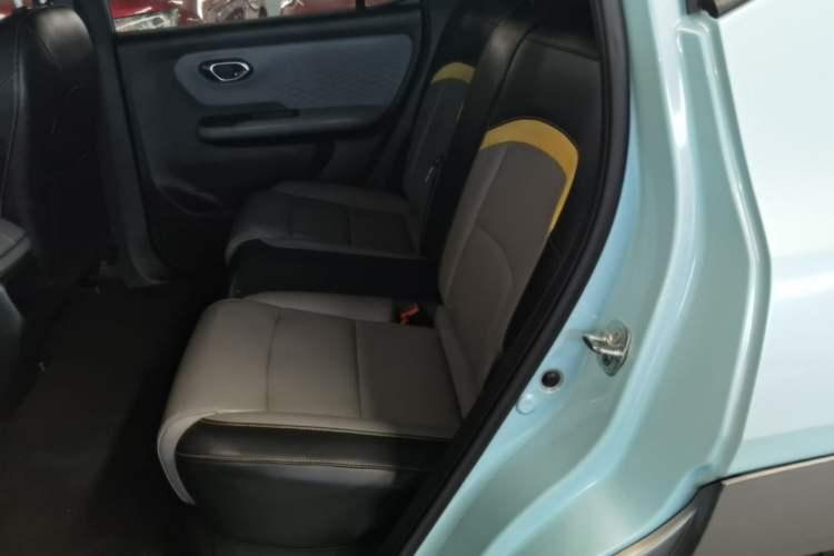 Used AION Y 2021 60 Enjoy Edition Left Rear Seat